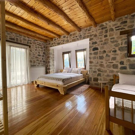 Valter & Drita'S Guesthouse Тет Екстериор снимка