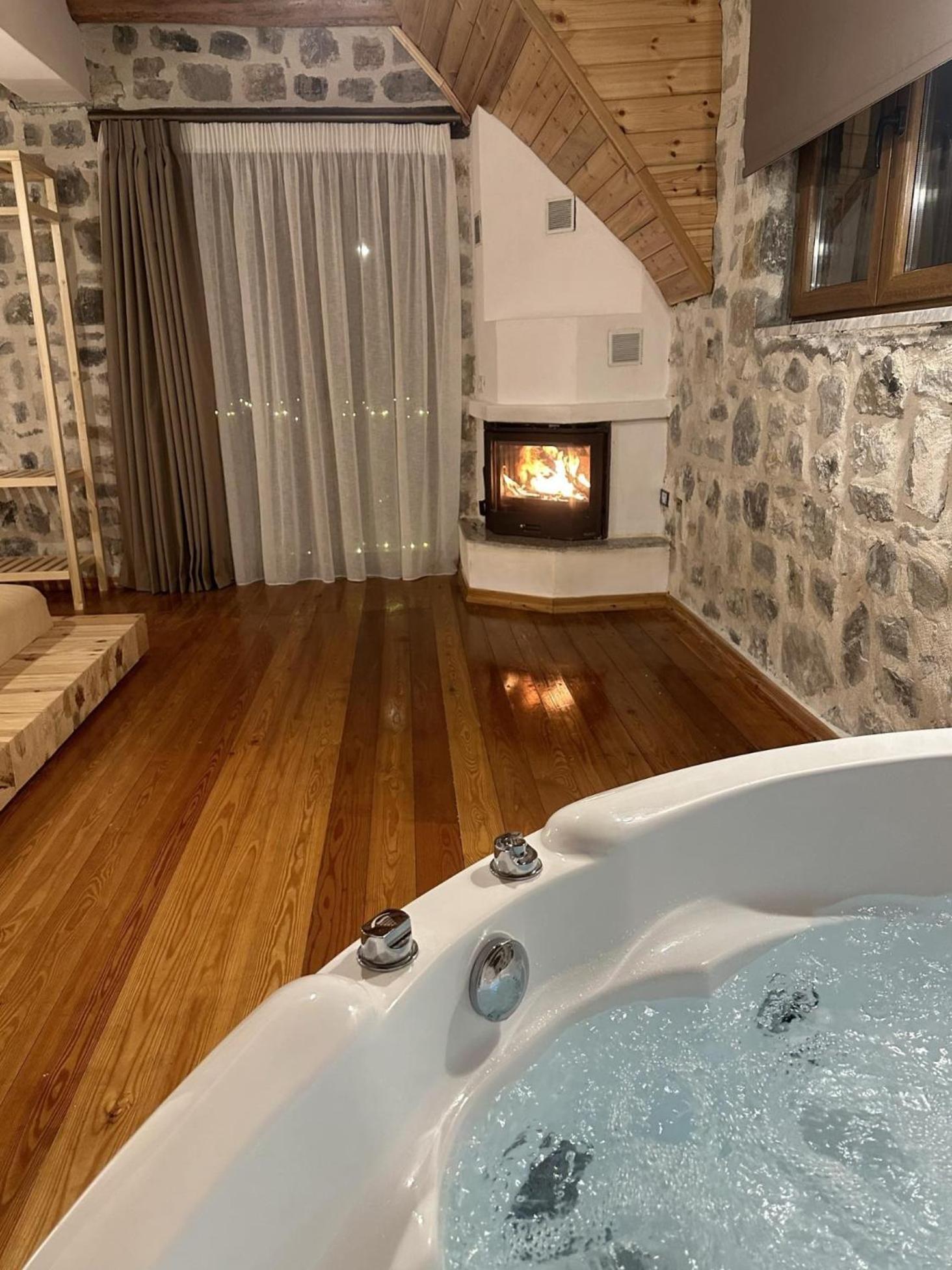 Valter & Drita'S Guesthouse Тет Екстериор снимка