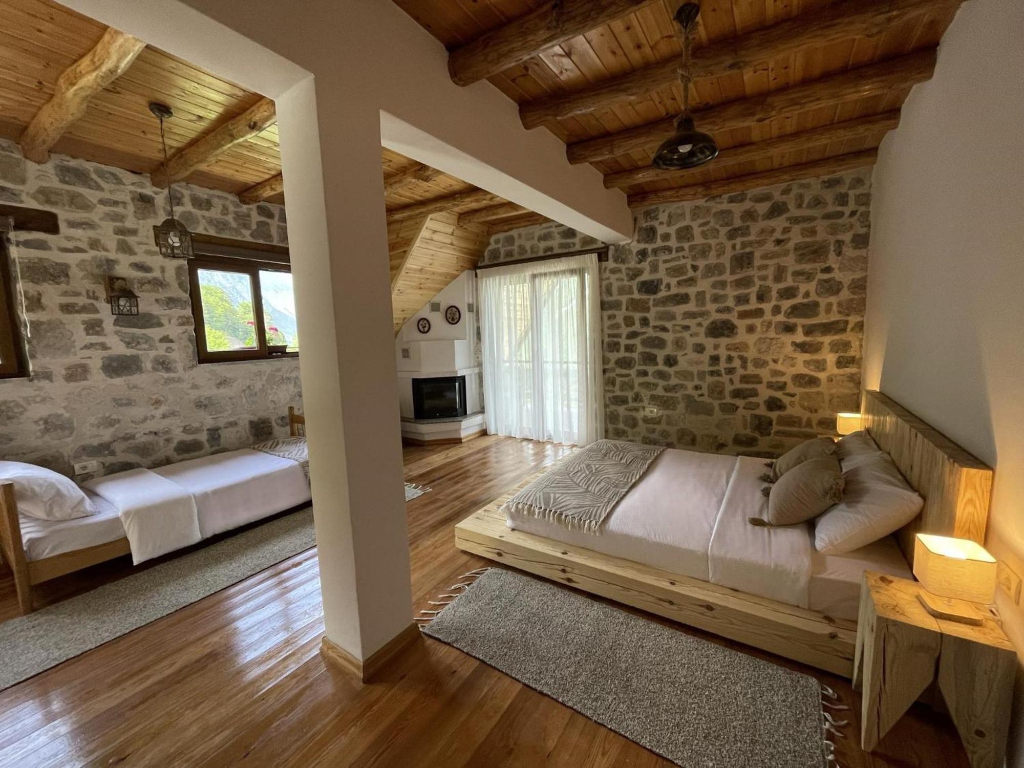 Valter & Drita'S Guesthouse Тет Екстериор снимка