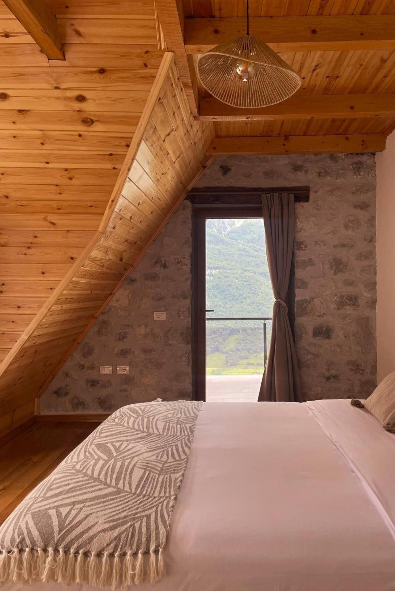 Valter & Drita'S Guesthouse Тет Екстериор снимка